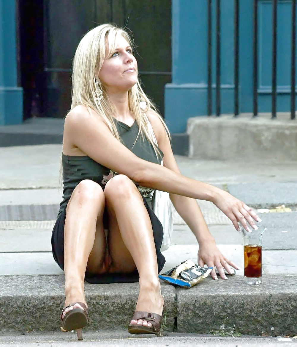 Porn Pics Upskirts 1