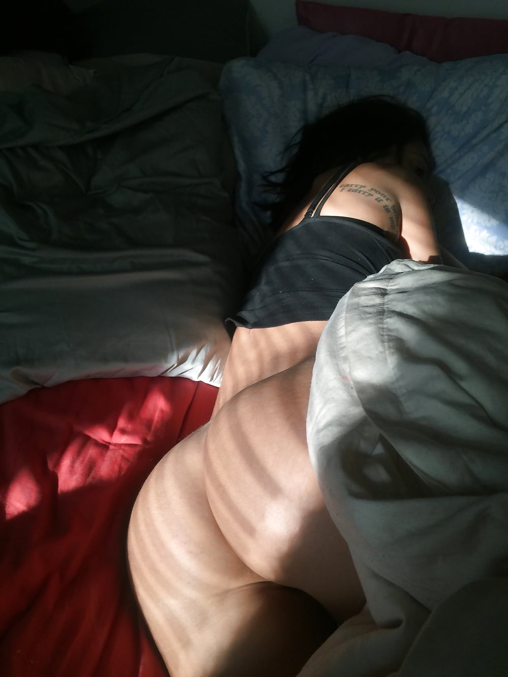 Porn Pics YOUNG TEEN GF SLUT EXPOSED