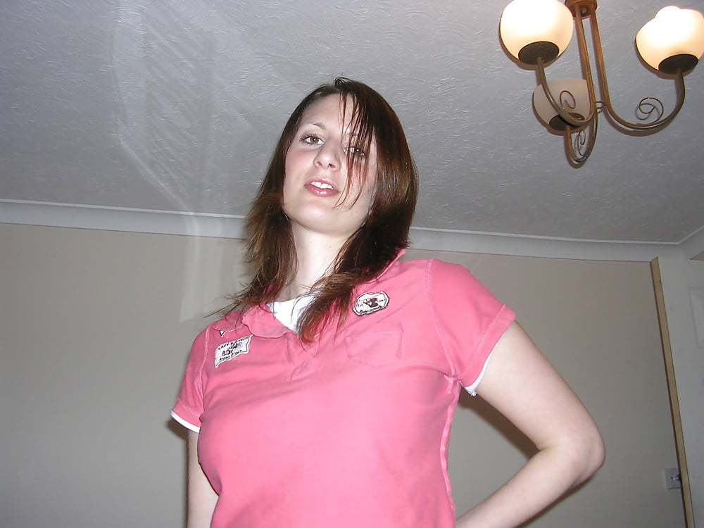 Porn Pics brunette milf