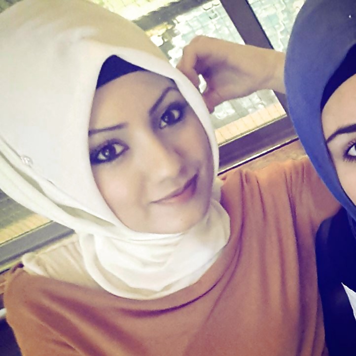 Porn Pics turkish hijab zwei dreckige commis pls