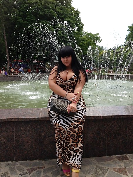 Porn Pics huge tit russian beauty