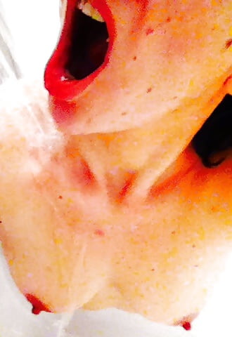 Porn Pics Elle aime le bain et la douche