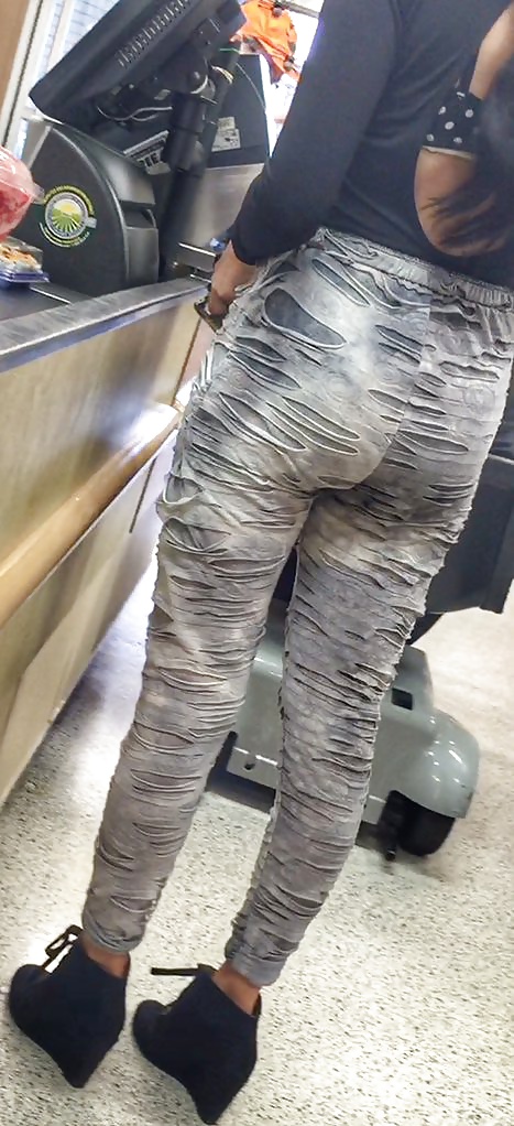 Porn Pics leggins y culos