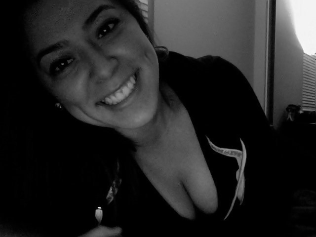 Porn Pics Always down for a good fucking.