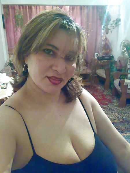 Porn Pics Chubby & sexy Arab teacher