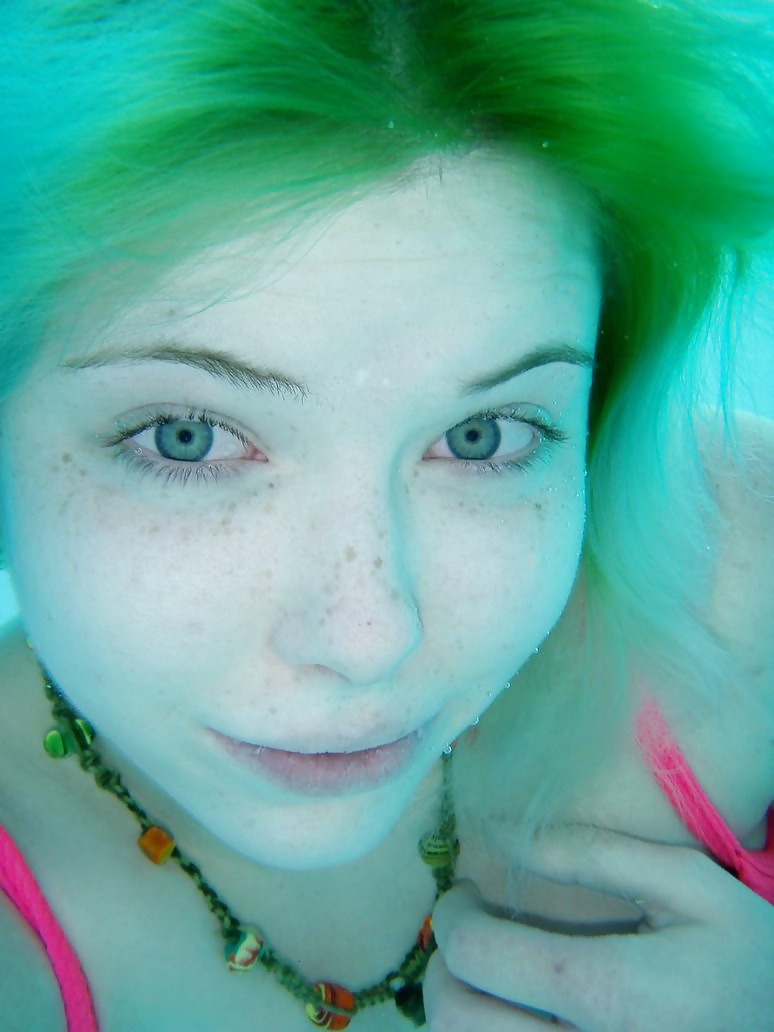 Porn Pics Underwater - Face Underwater3