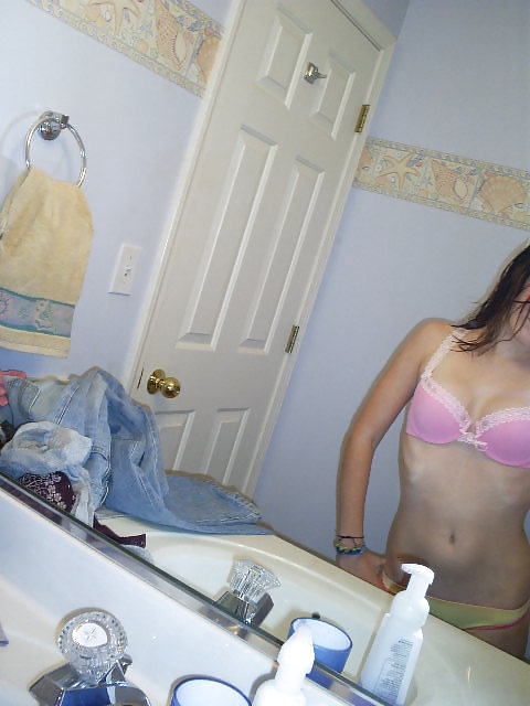 Porn Pics Selfshot 8