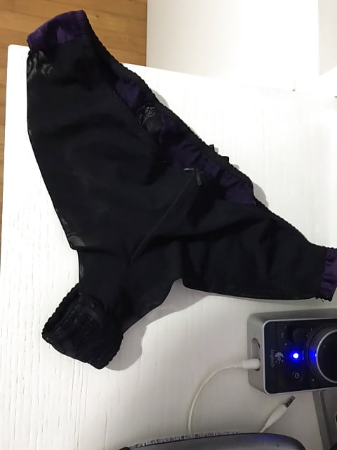 Porn Pics Girlfriend thong panties