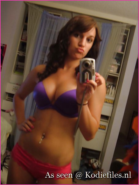 Porn Pics hot teen strips in mirror