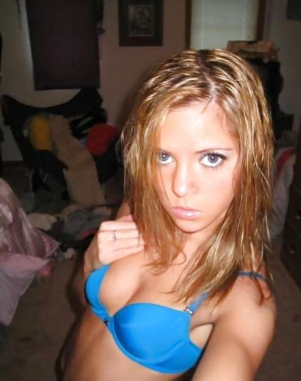 Porn Pics SELFIES 2 -- mfl
