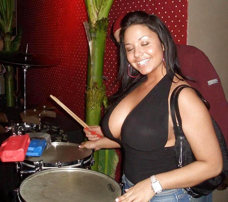 Porn Pics A Gostosa Baterista