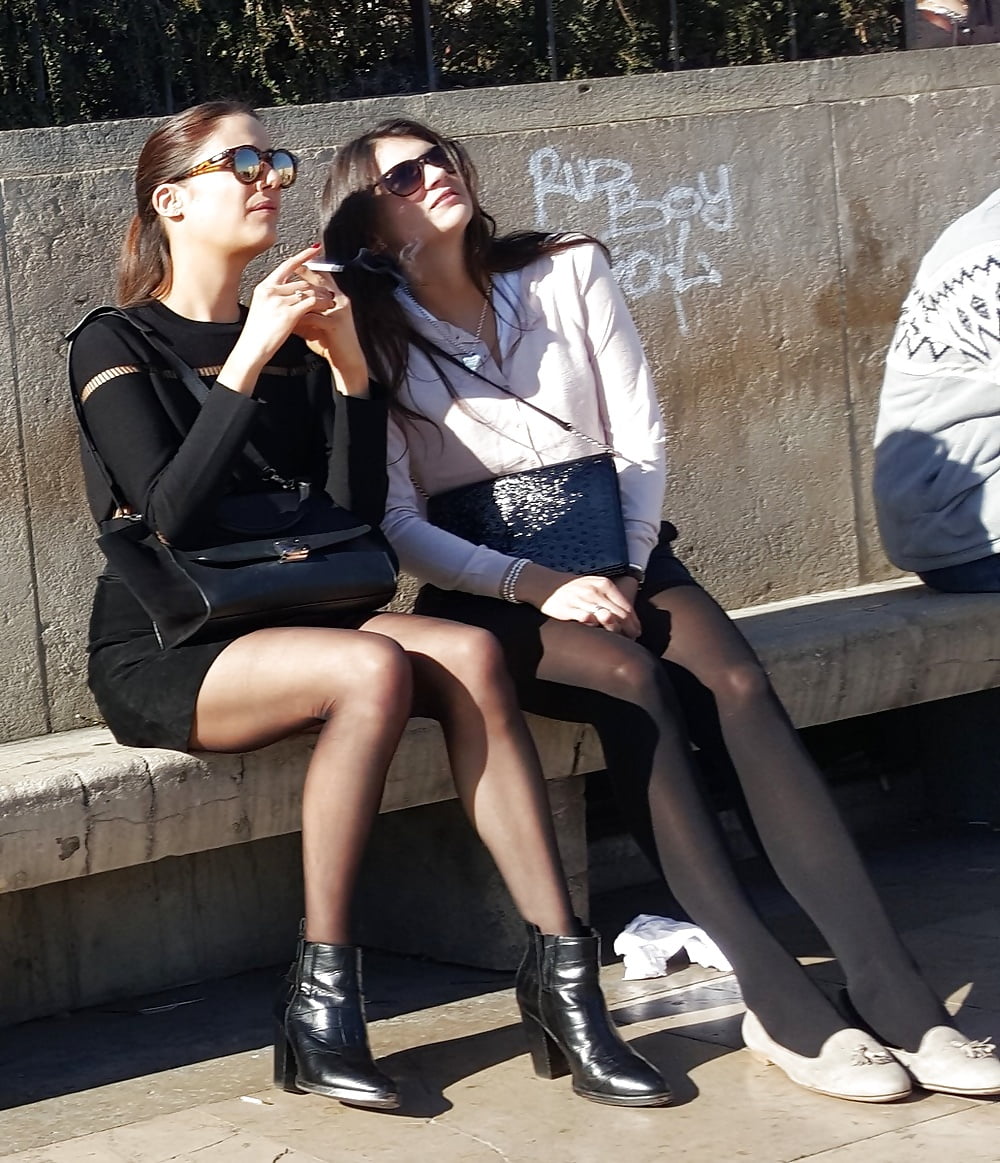 Pantyhose smoking