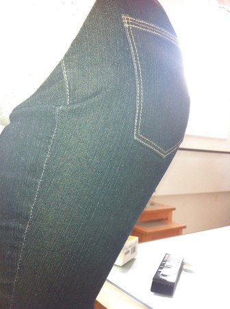 my gorgeous gf looking dam fine in her new jeans