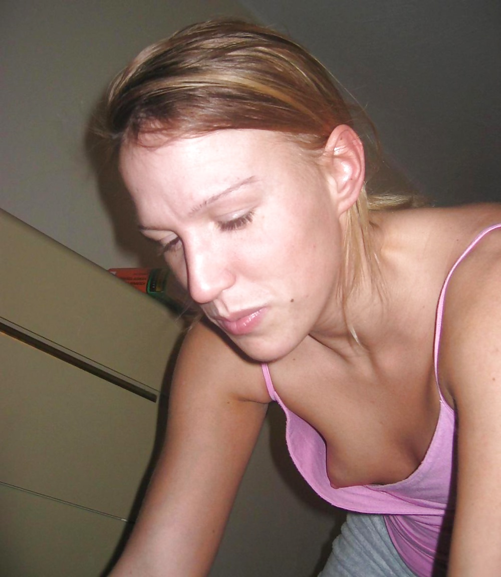 Porn Pics Downblouse