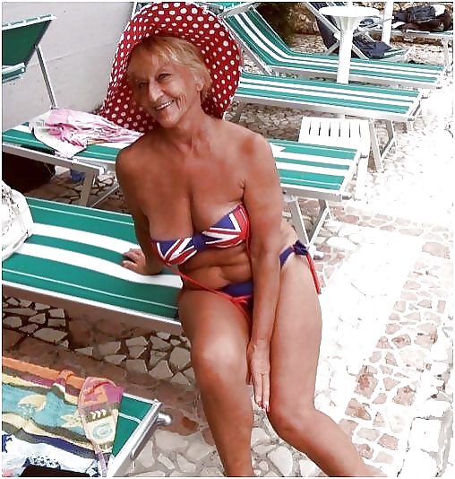 Porn Pics Sexy MATURES and MILFs 36