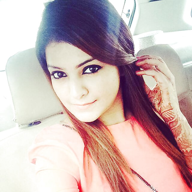 Porn Pics INDIAN TEEN