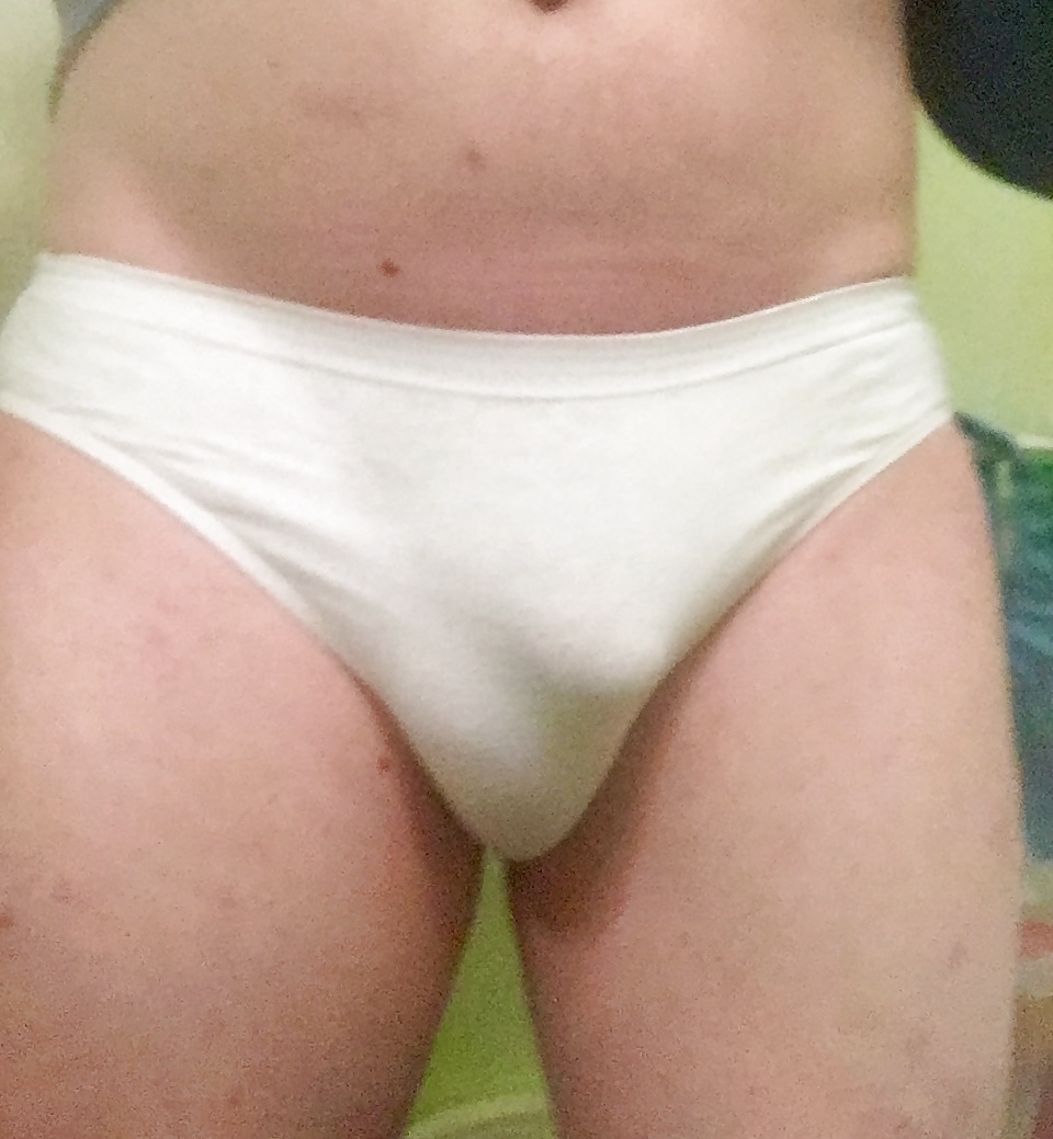 Porn Pics Naughty Blonde