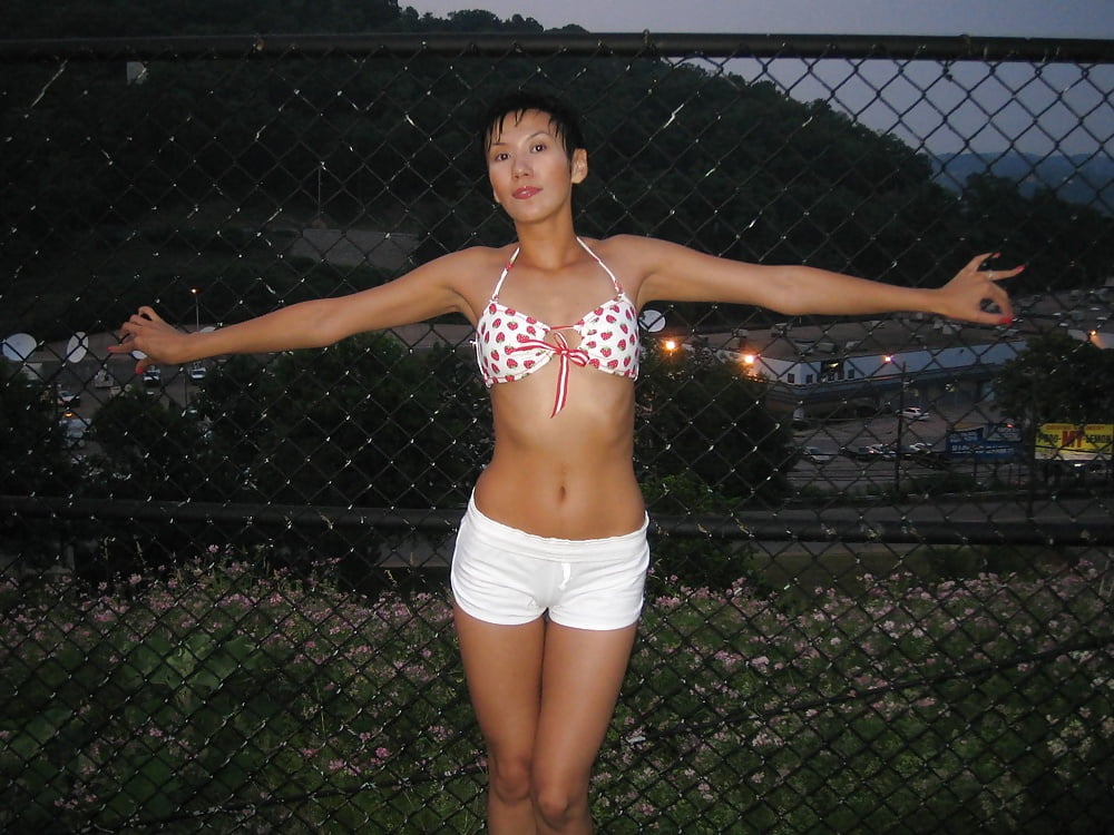 Porn Pics Asian Slut Beatrice