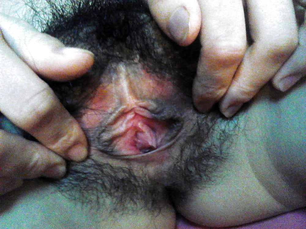 Porn Pics Chinese girl spreading pussy