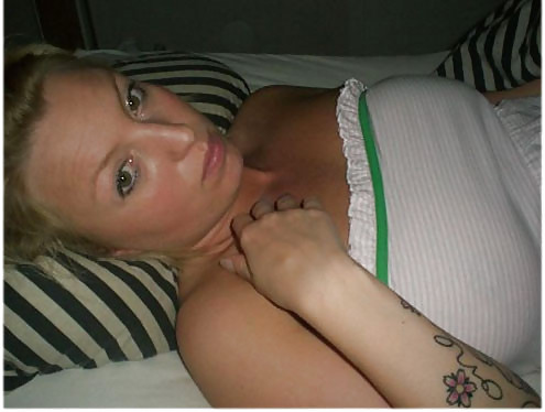 Porn Pics SmutDates Username 'Brookie007'