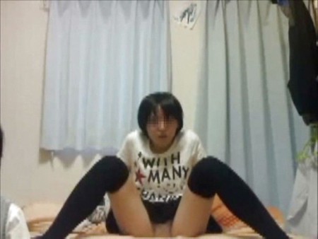 Japanese students prank on the webcam