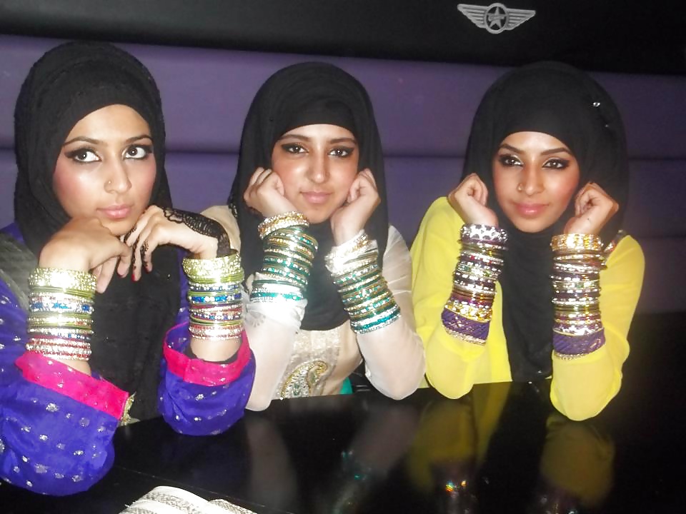 Porn Pics Hijabi paki indian desi bengali arab cunts