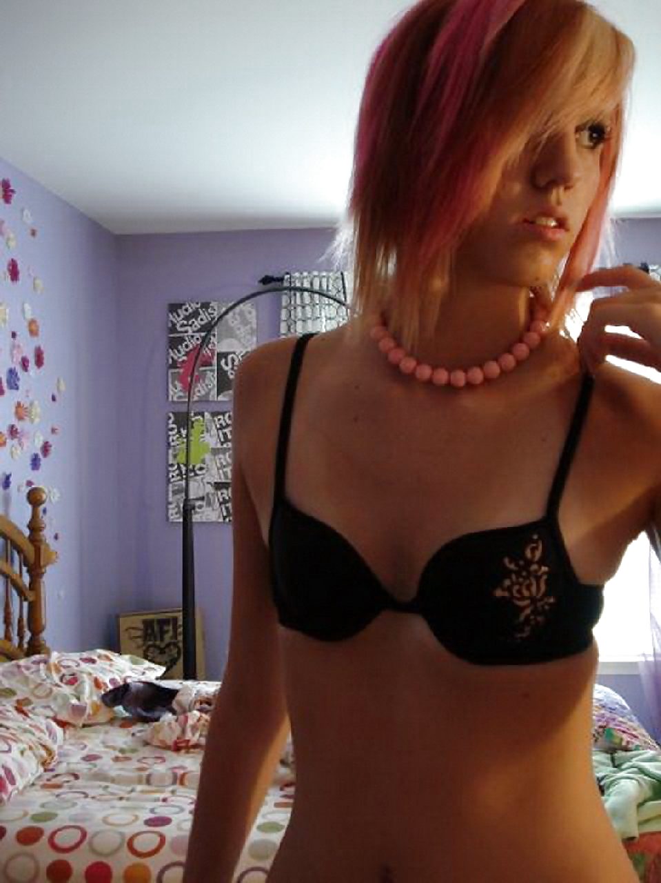 Porn Pics my collection 50 : sexy pink hair emo girl