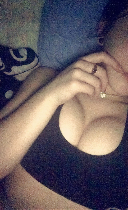 Porn Pics (DirtyCook) Random amateurs