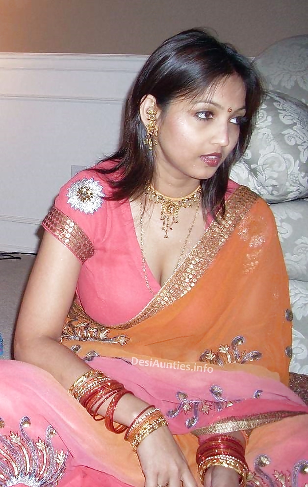 Porn Pics prigya bhabi ki jawani