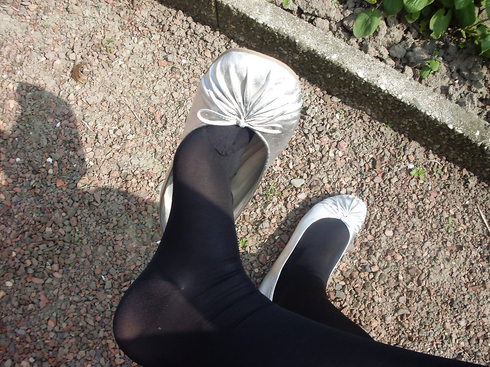 Porn Pics mixed tights and ballerina flats..