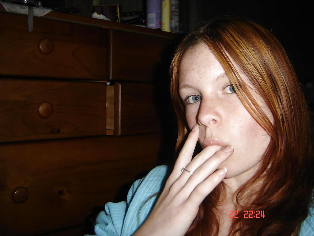 Porn Pics DAMNED HOT REDHEAD III