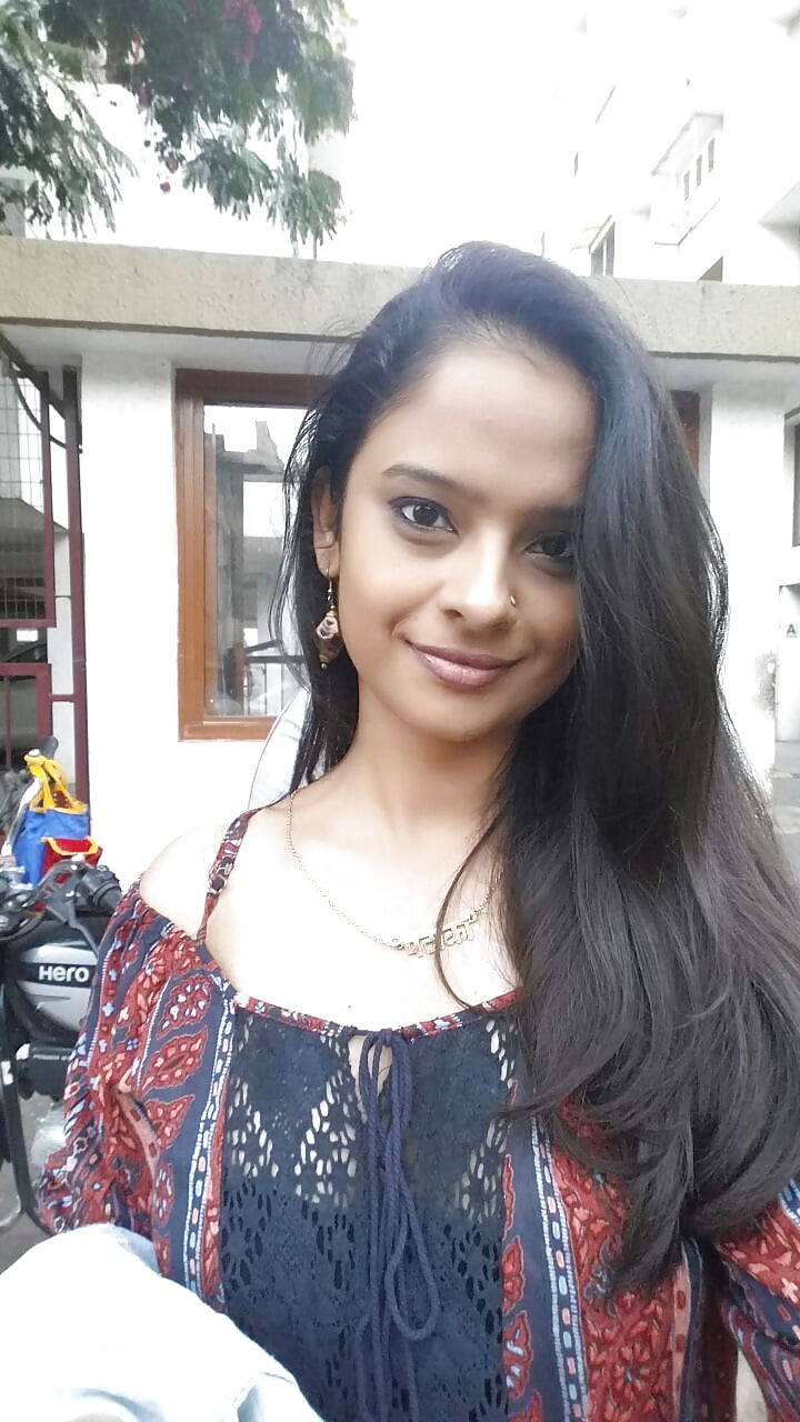Porn Pics Sri Lankan Girl Leek Selfie - 1