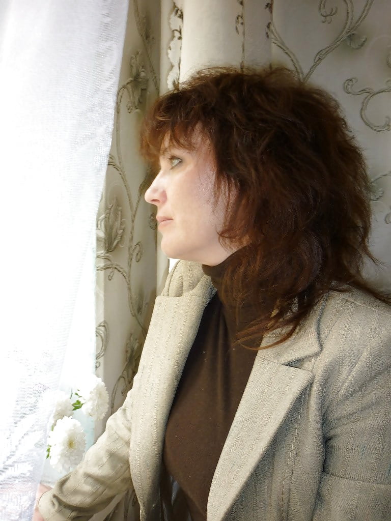 Porn Pics A luscivious russian mature Yulia.