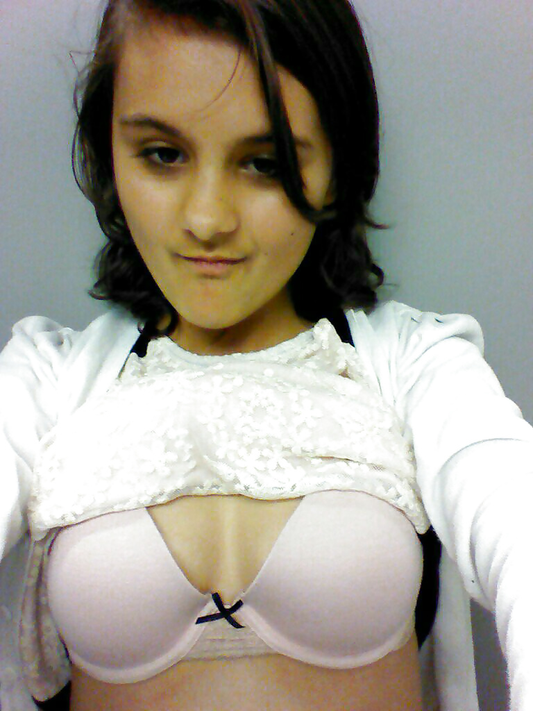 Porn Pics Sexy Girlfriend