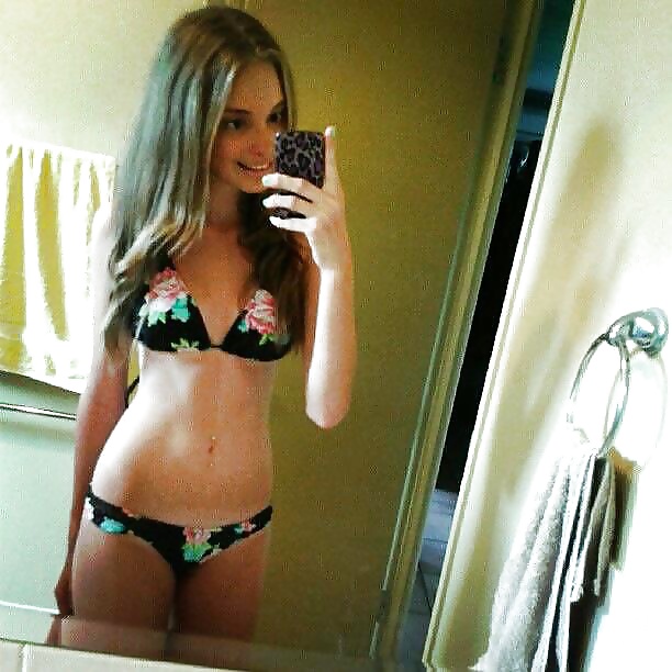 Porn Pics Good teens shoot selfpics!
