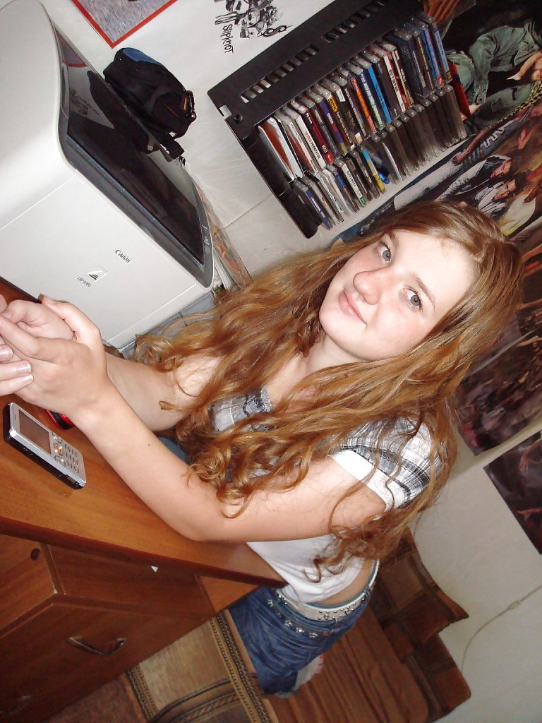 Porn Pics BEAUTIFUL PAULINE V