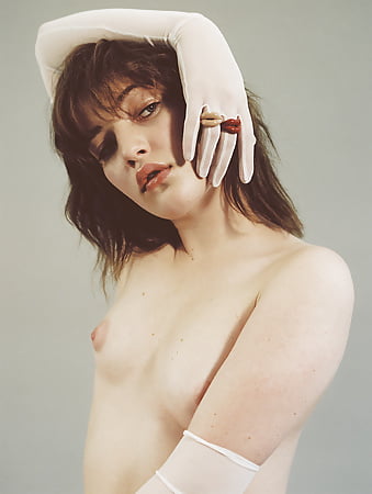 Juliya Gilyes Sex Video - Julia Campbell Gillies nude- Amazing titties - 3 Pics | xHamster