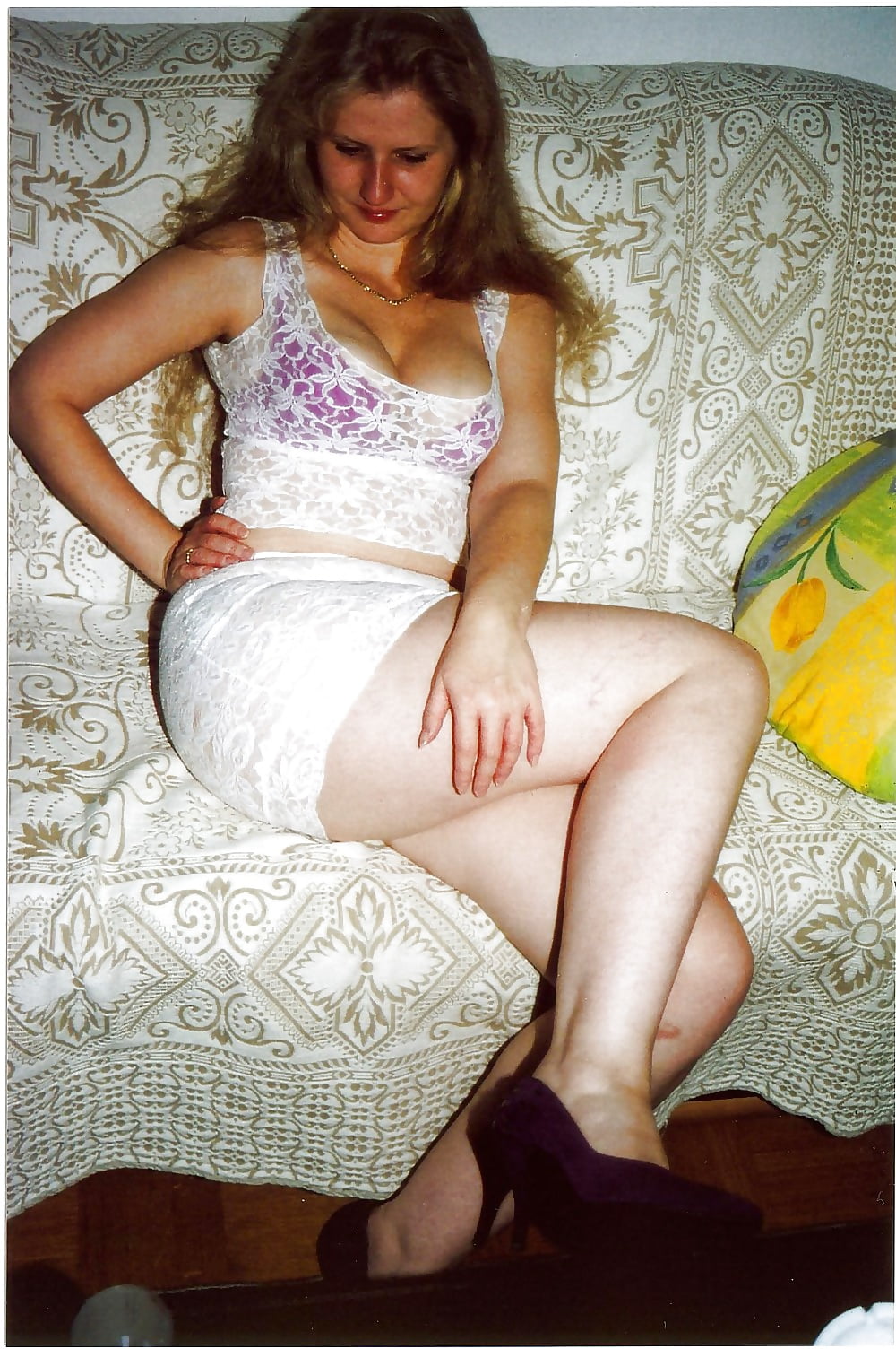 Porn Pics KEY - Skirts 0002 Homeslut Shows Herself in Various Minis