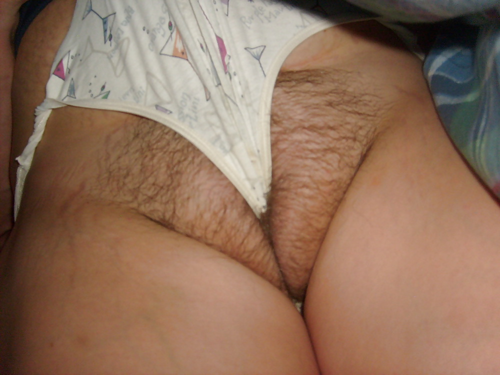 Porn Pics BBW wifes hairy, meaty, hungry, split, cunt cameltoe pussy