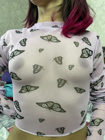 photos of my pretty ass and my small sweet boobs         