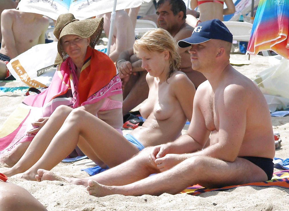 Porn Pics The beach 68