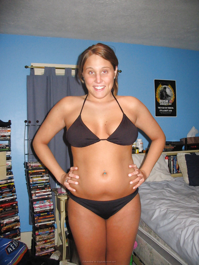 Porn Pics bikini 3