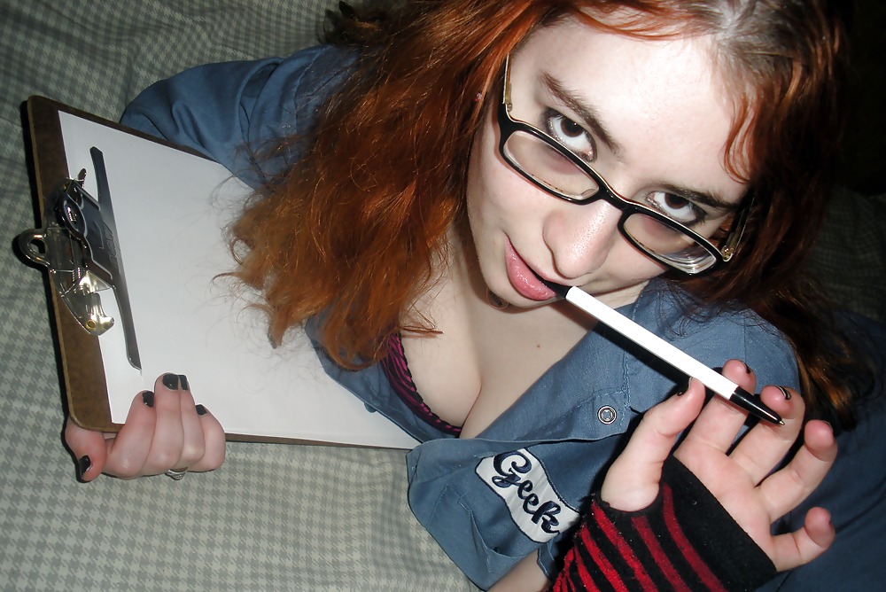 Porn Pics Nerdy Girl