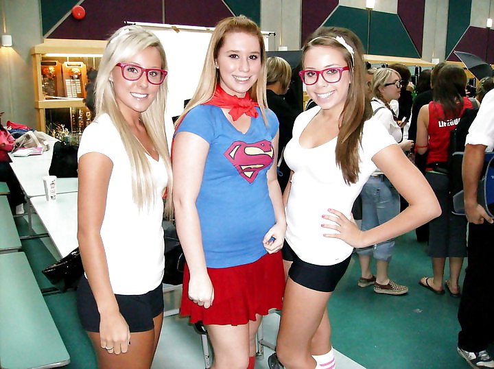 Porn Pics countdown to Halloween 7