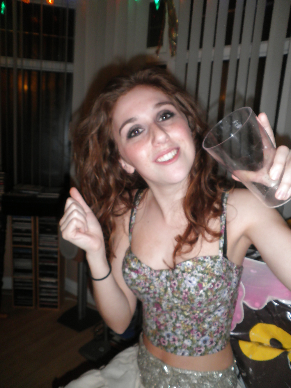 Porn Pics Stolen from Public Network