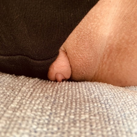 hart klit and tiny wet hole         