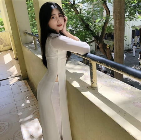 vietnam have best school uniform in the world aodai         