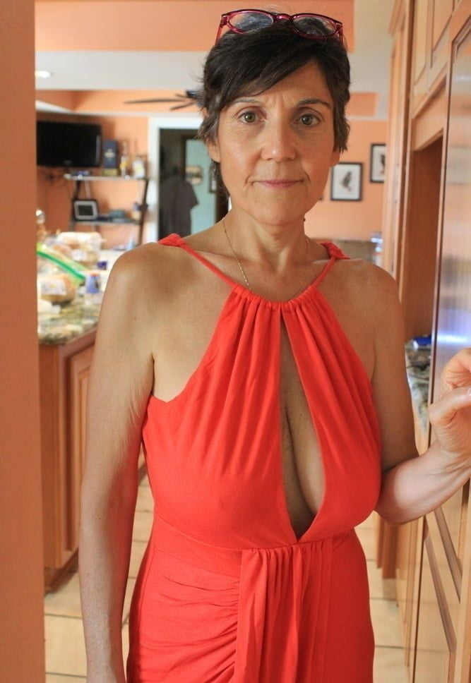 Mature Ladies Dressed But Sexy 126 - 50 Photos 