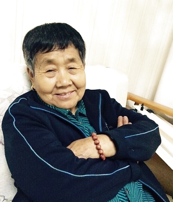 Porn Pics beautiful asian grandma