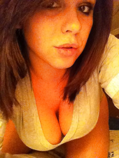 Porn Pics Gorgeous and hot teens 15